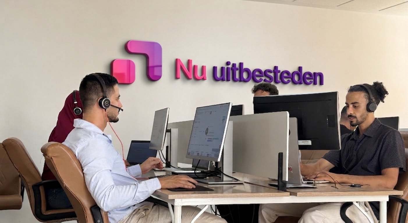 Team van Nu Uitbesteden op kantoor